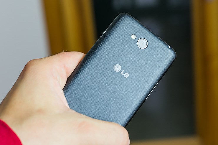 LG L90 (6).jpg